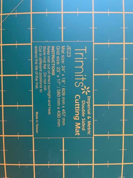 Photo of free Craft cutting mat unused (De Parys MK40) #2