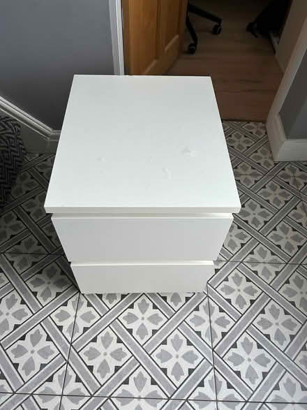 Photo of free White drawer unit (Allerton L18) #1