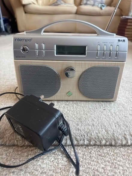 Photo of free Working DAB Radio (Farnborough GU14) #1