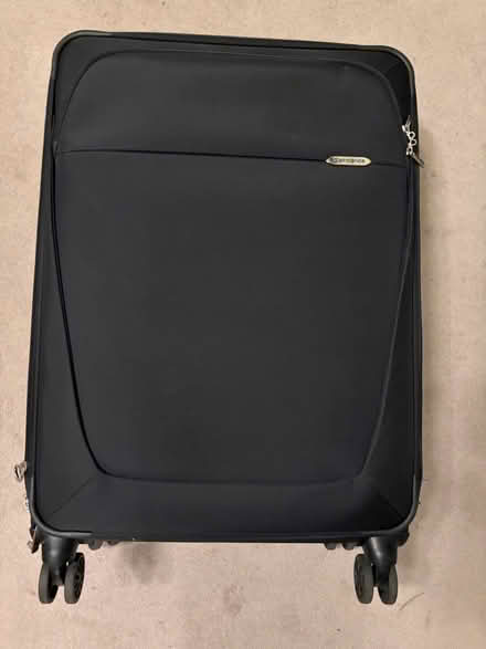 Photo of free Samsonite large suitcase (Reading Castle Hill - RG1) #1