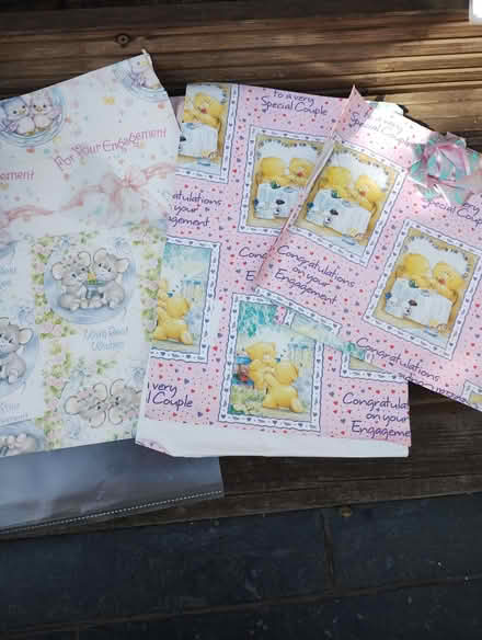 Photo of free Engagement wrapping paper (Hornchurch RM12) #4