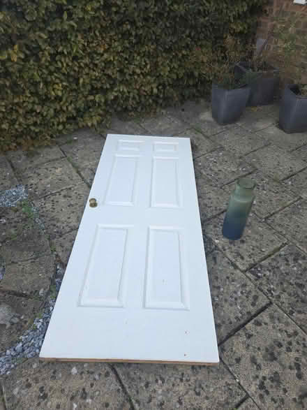 Photo of free Door (Bragbury end stevenage SG2) #1
