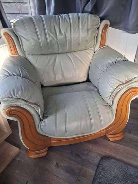 Photo of free 2 leather armchairs & 3 seater settee (Flintshire SY13) #1