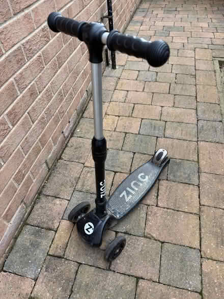 Photo of free Zinc scooter (Beanlands Island LS29) #1