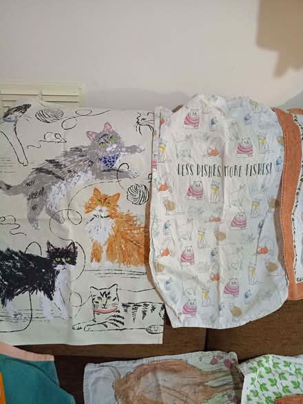 Photo of free 8 tea towels (Boscombe BH5) #2