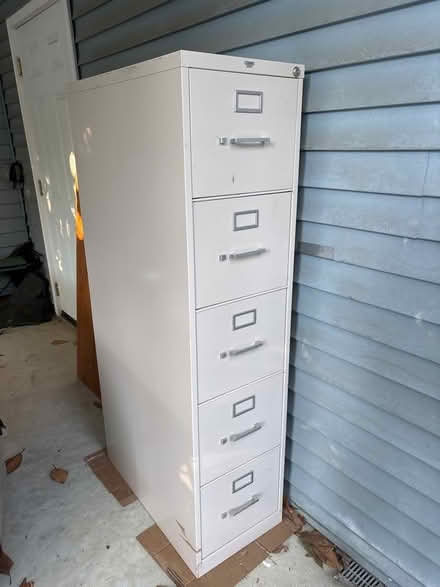 Photo of free 5 drawer metal file cabinet (Near South Hills & Crossroads) #1