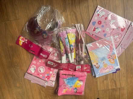 Photo of free Disney princess party bits (HP14 4lj) #1