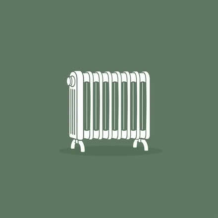 Photo of free delonghi oil radiator (sidcup DA14) #1