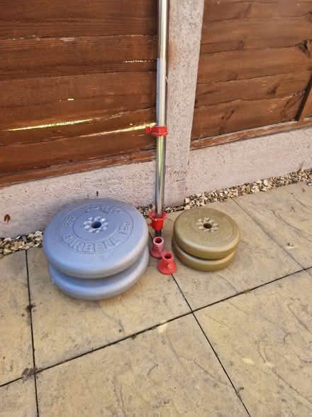 Photo of free Barbell and weights (Oswestry SY11) #1