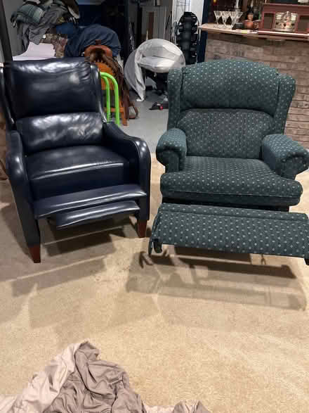 Photo of free 2 lounge chairs (Waterford/Clarkston) #2
