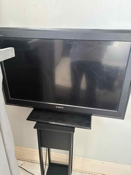 Photo of free Sony TV (Cosham PO6) #1