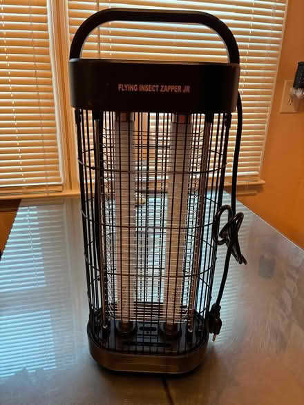 Photo of free Electric bug zapper (Saugerties) #1