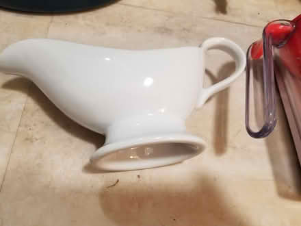 Photo of free Gravy boat and sifter (Hunt Club) #3
