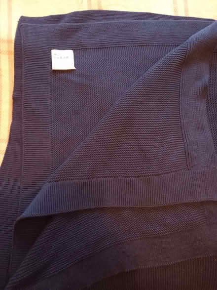 Photo of free Cotton knitted single bed cover (Hughenden Valley HP13) #1
