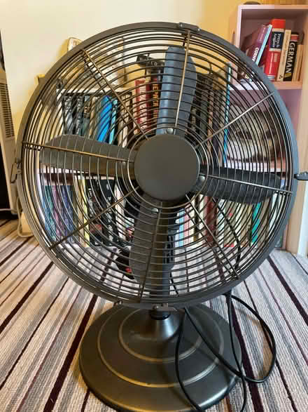 Photo of free 30cm desk fan. 3 speeds (Haywards Heath RH16) #1
