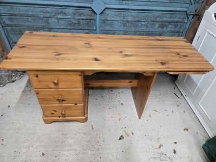 Photo of free Desk (Little Chalfont HP6) #2