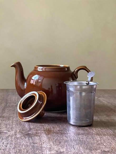Photo of free "Brown Betty" Teapot & Strainer (Islington EC1) #3