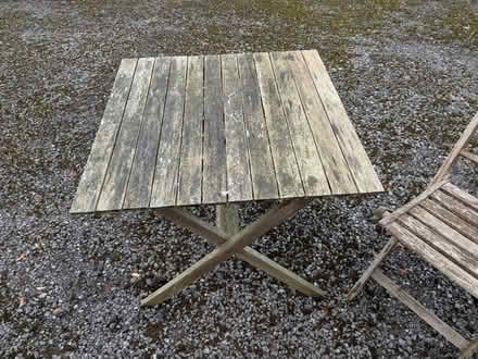Photo of free Teak patio set for restoration/upcycling (Linslade LU7) #1