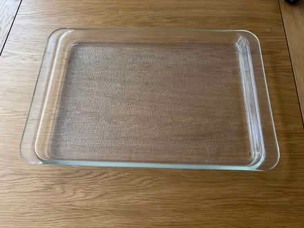 Photo of free Glass roasting tray (Stanmore HA3) #1