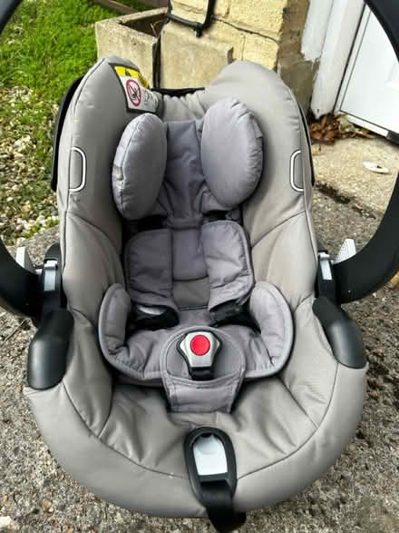 Photo of free Baby car seat (Sydenham/FH SE26) #1