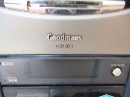 Photo of free CD / cassette player / radio - Goodmans VCD2001 (Abingdon-on-Thames OX14) #3