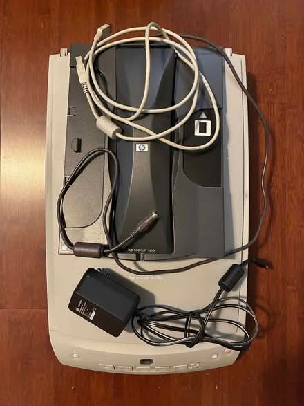Photo of free hp scanjet 4470c (Homewood) #1