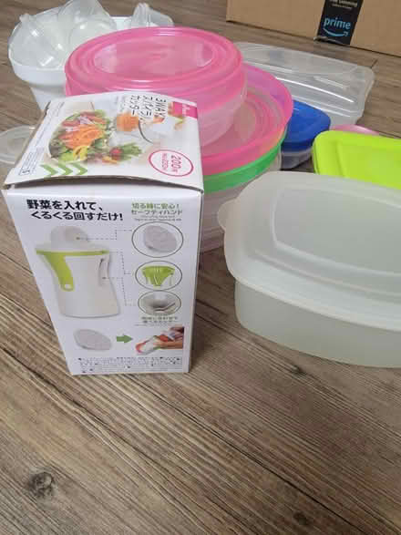 Photo of free Assorted plastic Containers (Sunnyvale near Lawrencestation) #2