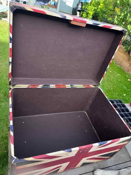Photo of free Wooden box (billericay CM12) #3