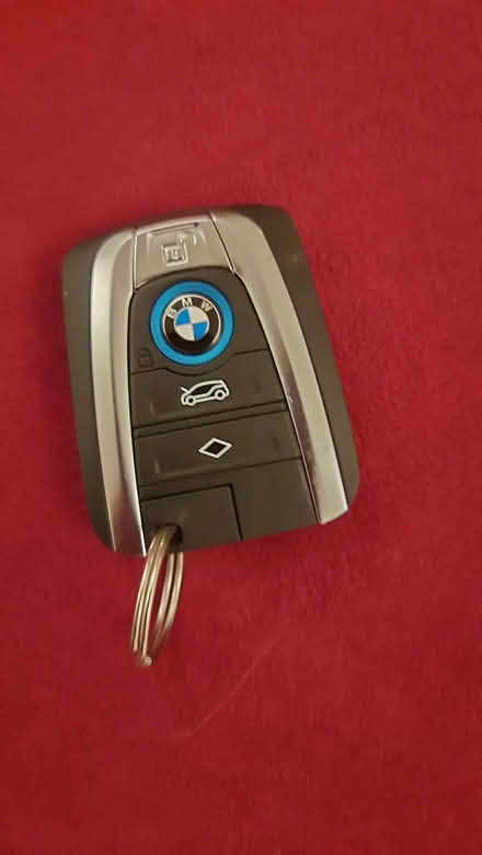 Photo of free BMW i3 spare key (Byfleet KT14) #1