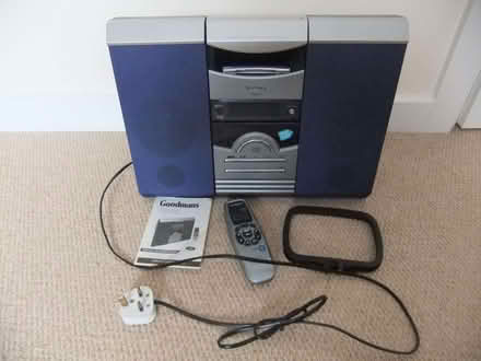 Photo of free CD / cassette player / radio - Goodmans VCD2001 (Abingdon-on-Thames OX14) #1