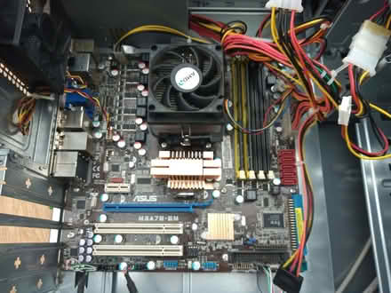 Photo of free Tower PC .... (Carterton OX18) #2
