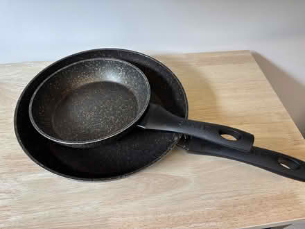 Photo of free Salter non stick frying pans (Tring HP23) #1