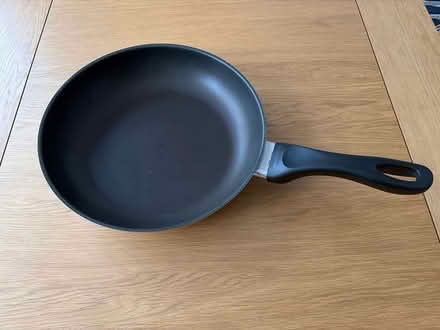 Photo of free Large non stick frying pan (Stanmore HA3) #1