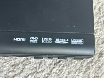 Photo of free Dvd player (Hook RG27) #4