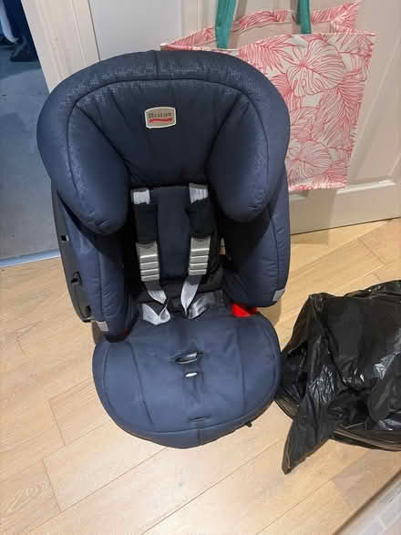 Photo of free Car seat (Epsom KT18) #1