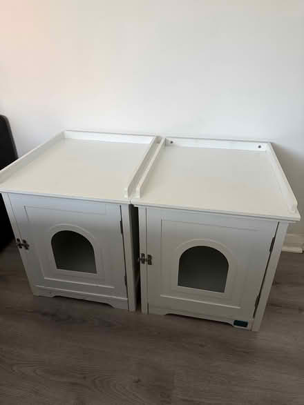 Photo of free Cat houses (W13) #1