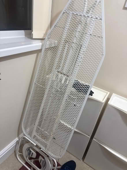Photo of free Iron stand (B5) #1
