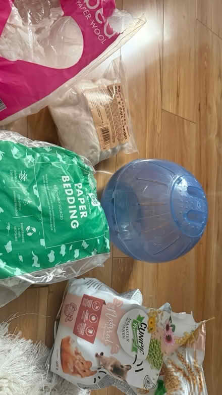 Photo of free Hamster stuff N21 (Enfield N21) #1