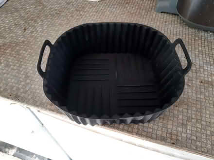 Photo of free Airfry Liner (Old Walcot SN3) #1