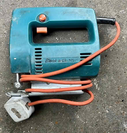 Photo of free Black & Decker electric jigsaw, 330W (Maida Vale W9) #2