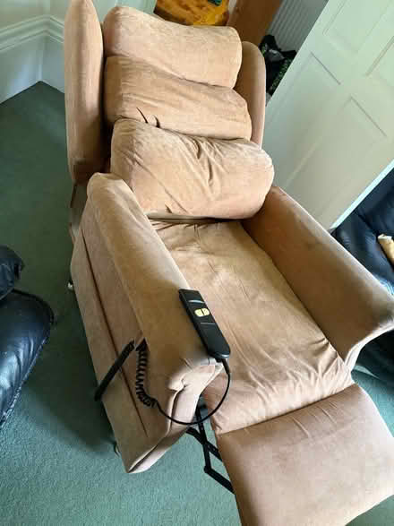 Photo of free Riser recliner - working (Sharrow S7) #1