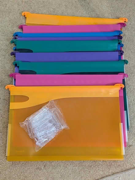 Photo of free Suspension Files - Plastic (40cm) (Tilehurst (RG31)) #1