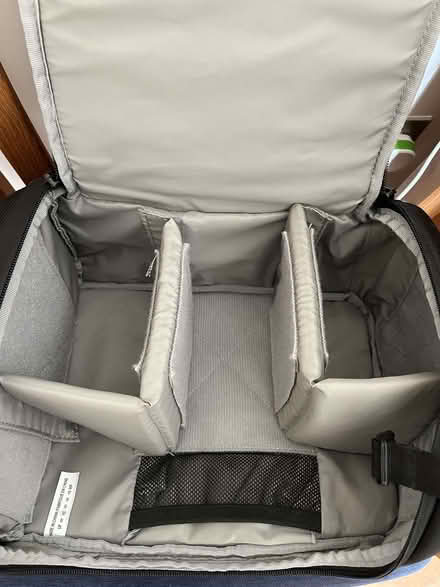 Photo of free Camera Bag - Lowepro 200 AW (Kingsway BA2) #2