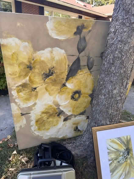 Photo of free Painting large (132 humboldt Ave providence) #1