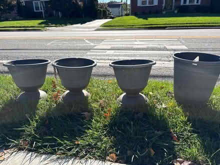 Photo of free Flower Pots (200 E Manoa Road Havertown Pa) #1