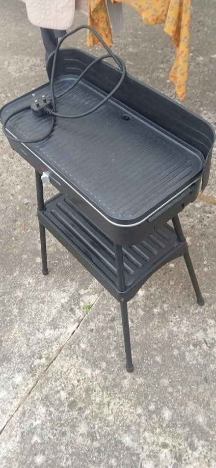 Photo of free Electric grill (Ilford IG1) #3