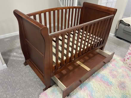 Photo of free Crib (Livingston) #2