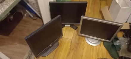 Photo of free PC monitors (Hackney E8) #1