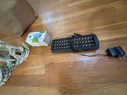 Photo of free 25 gallon fish tank/supplies (San Rafael) #4