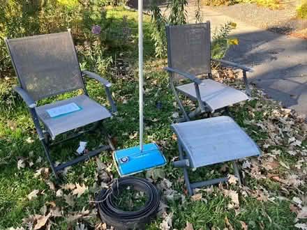 Photo of free AT THE CURB: furniture - UPDATE (Tunney's Pasture) #1